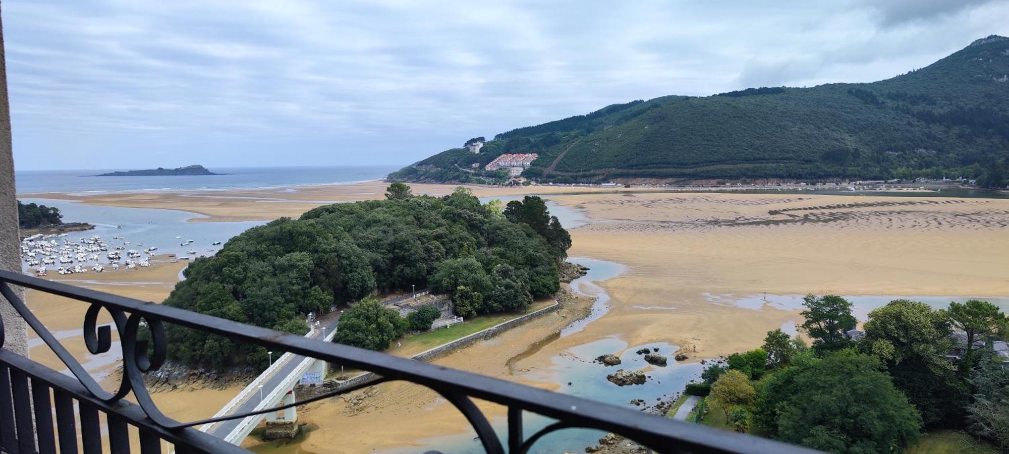 Апартаменты Mirador De Urdaibai II Axpe de Busturia Экстерьер фото